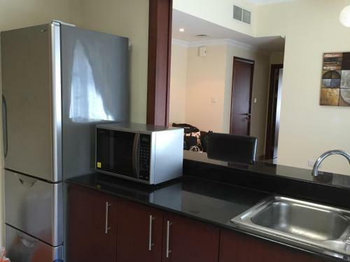 Waterfront One Bedroom Apartment Dubai Marina