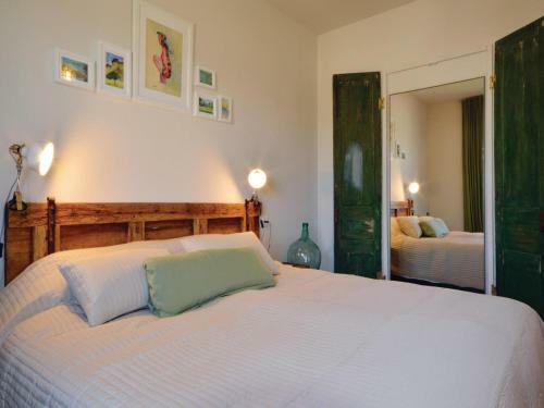 Holiday Home Vilacolum With Fireplace I