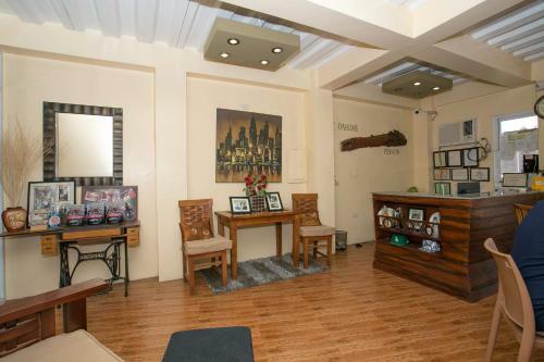 Hostal Dahome Pension