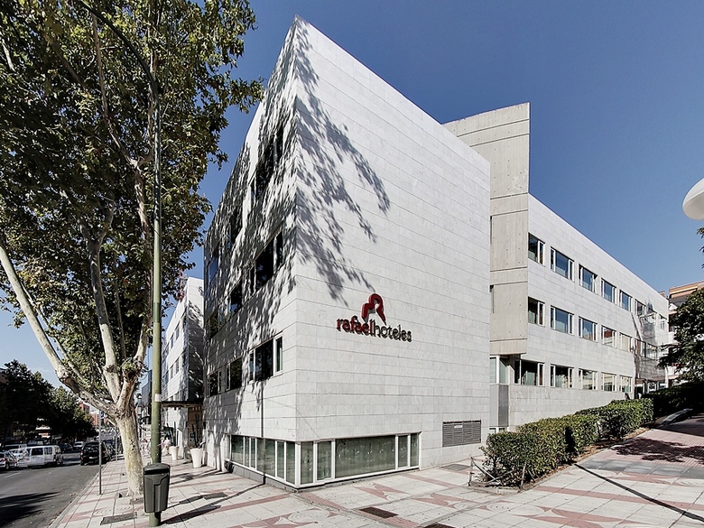 1881 Madrid Ventas Hotel