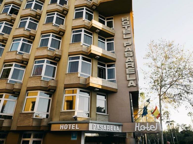 Hotel Pasarela