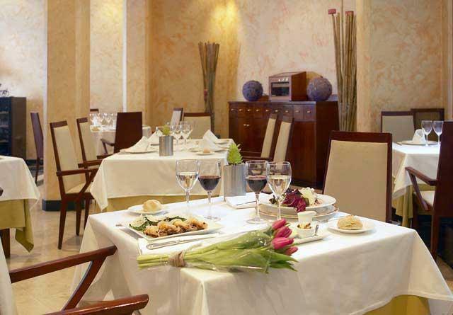Hotel Hesperia Zaragoza Centro