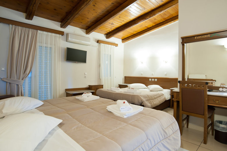 Parnassos Delphi Hotel