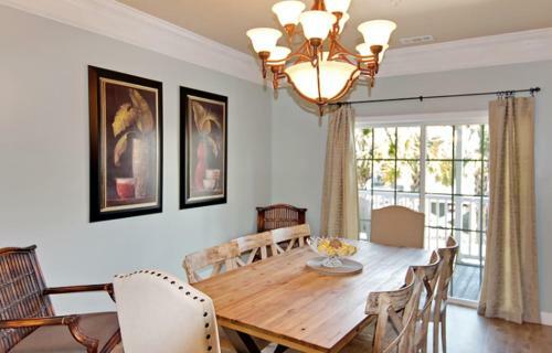 Bermuda Breeze C Holiday Home