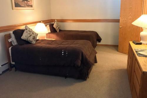 Apartamento East Vail Mountain & Waterfall View Condo