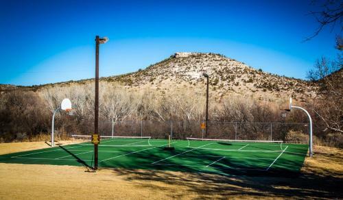 Verde Valley One-bedroom Park Model Cabin 13