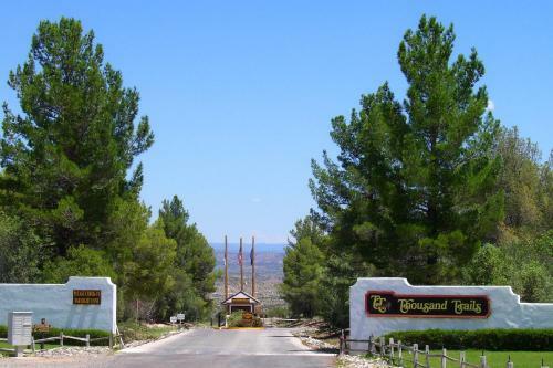 Verde Valley Lawn Cottage 11