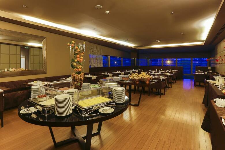 Hotel Golden Tulip S�o Jo�o Da Madeira