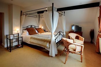 Albergue Lake House