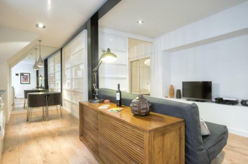 Apartamento Bmyguest - Castelo Charming Flat C22