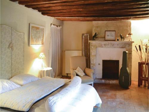 Holiday Home Gennes With Fireplace I