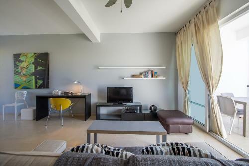 Apartment Ocean Front Infiniti Blu