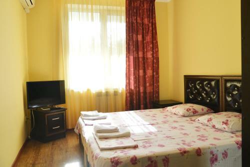 Sunset Hill Hotel