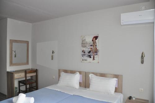 Cleopatra Apartments