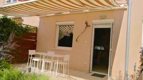 Aurora Premium Home