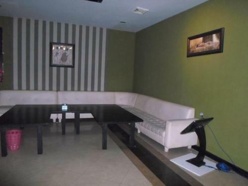 Green Wattana Hotel, Sentul City