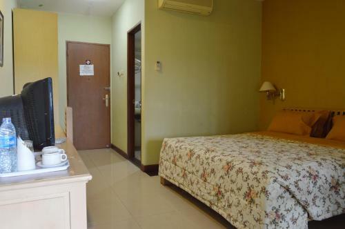 Green Wattana Hotel, Sentul City