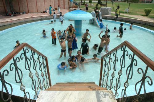 Hotel Apano Rajasthan & Holiday Resorts