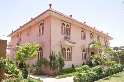 Hotel Apano Rajasthan & Holiday Resorts