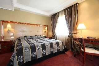 Hotel Piraeus Theoxenia