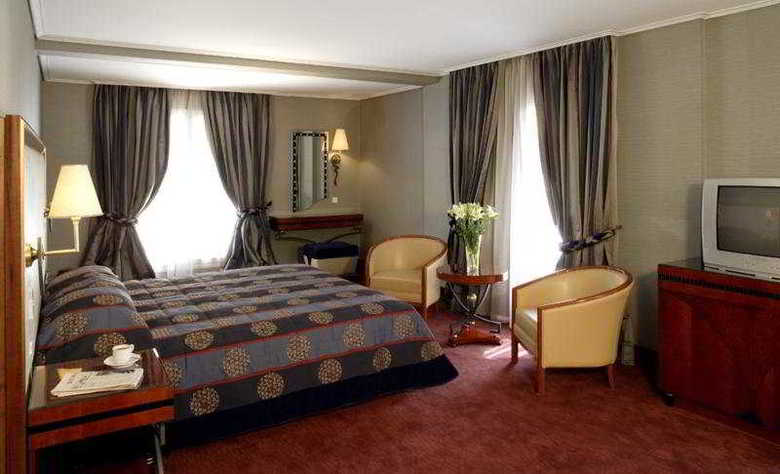 Hotel Piraeus Theoxenia