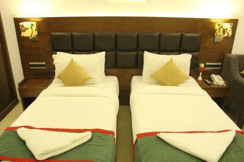 Hotel Nk Grand Park