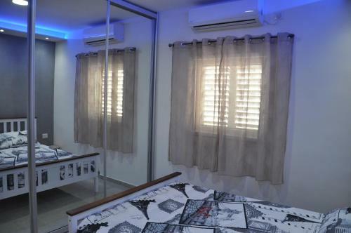 Apartamento Two Bedroom By The Sea On Genosar Str.