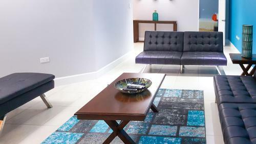 New Kingston Guest Apartments @ Donhead