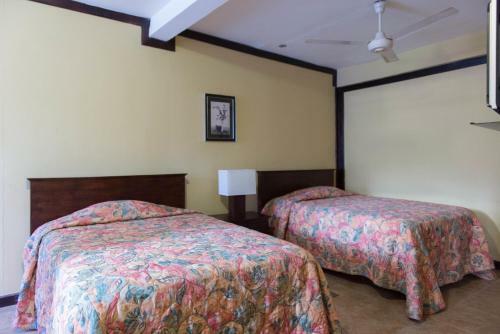 Rosehall Deluxe Bed & Breakfast