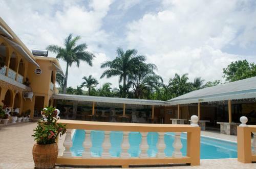 Hostal Guest House Villa Royal