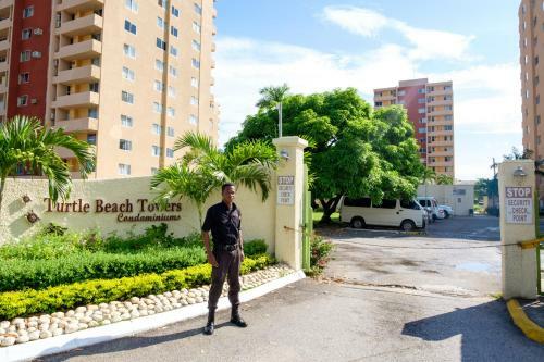 Modern Eshae Living Apartment