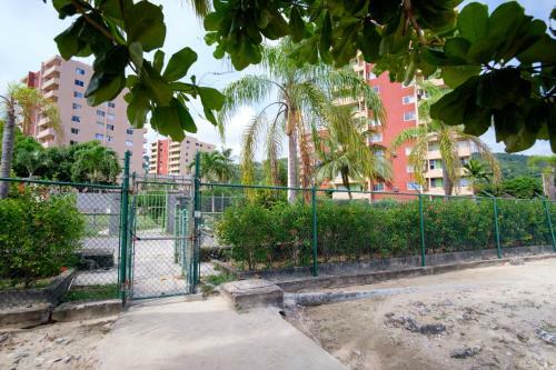 Modern Eshae Living Apartment