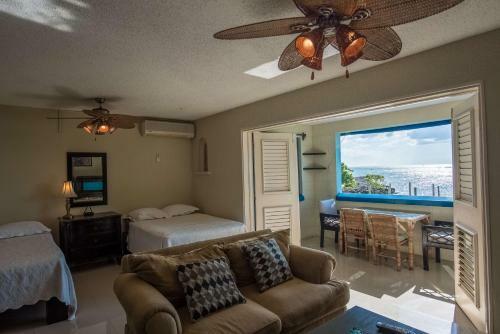 Apartamento Point Village Beach Studios & Suites