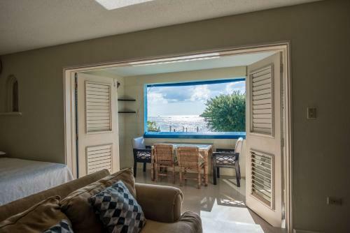 Apartamento Point Village Beach Studios & Suites
