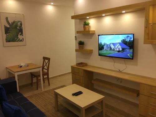 Royal Luxury Apartments & Studios