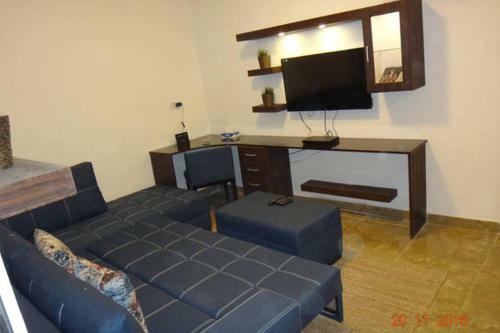 Royal Luxury Apartments & Studios