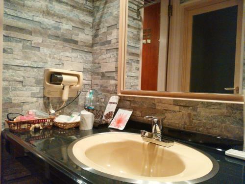 Hotel Liberty Kochi (adult Only)