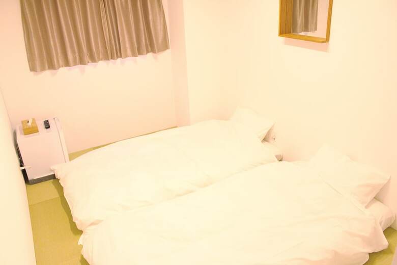 Albergue One World Osaka Central
