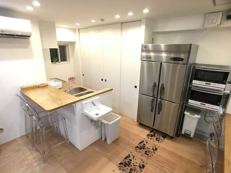 Albergue One World Osaka Central