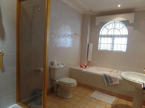 Bed & Breakfast Villa Leone Guest House, Gigiri, Nairobi