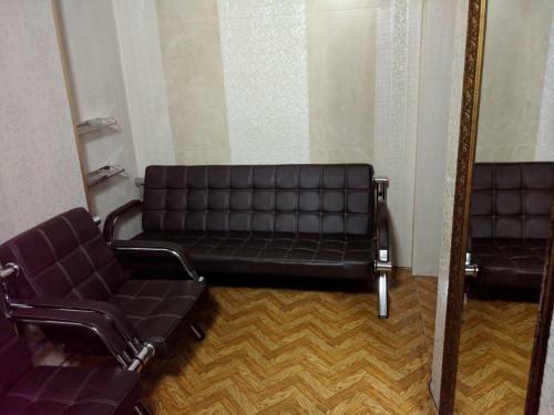 Mira Avenue Apartment