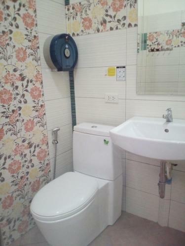 Hostal Sokmisay Guest House