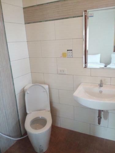 Hostal Sokmisay Guest House