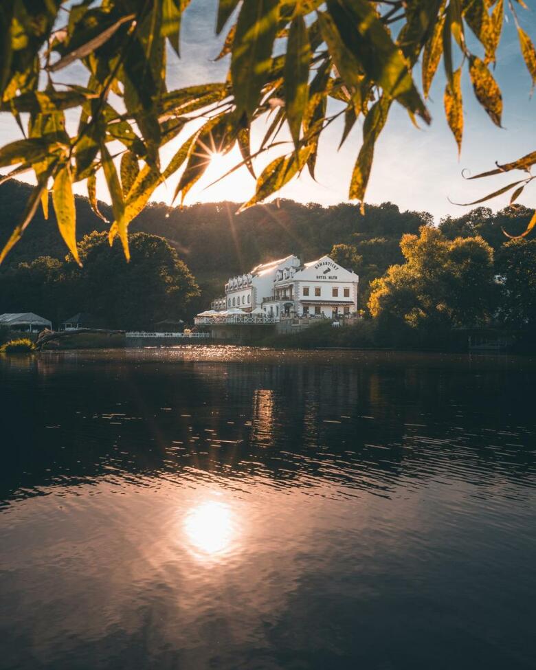 Romantic Hotel Ml�n Karlstejn