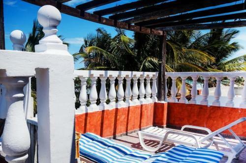 Casa Maya Lodge, Robinson Crusoe Life