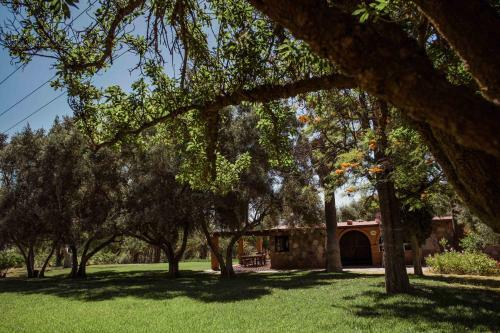 Villa Toros Pintos
