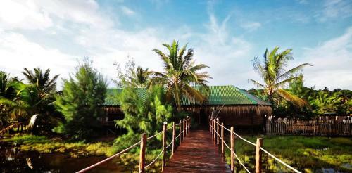 Hostal Barefoot In Barra