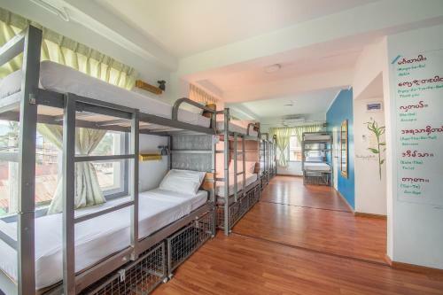 Albergue Royal Luxury Hotel By Ostello Bello