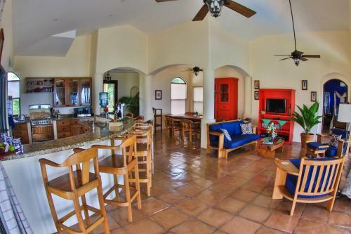 Hacienda Vista Del Mar