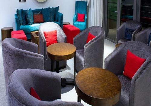 The Landmark Hotel By Amara Suite